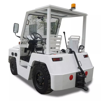 GSE Aircraft Airport Baggage Towing Tractor with Cabin